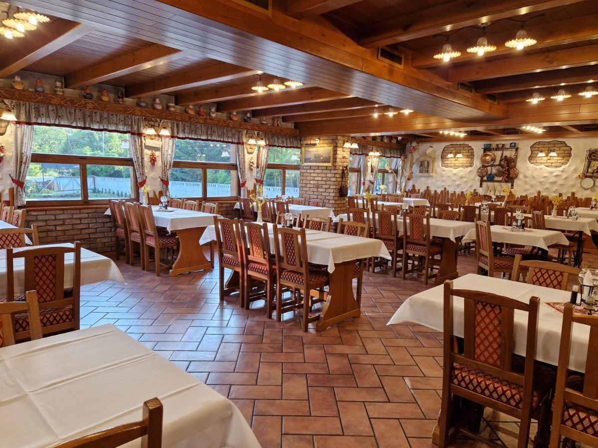 Csalanosi Vendeghaz Hotell Kecskemét Eksteriør bilde